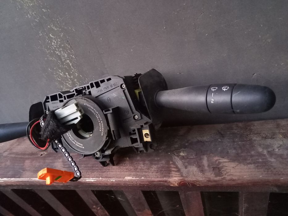 Spira volan cu manete Renault Clio 2 Symbol