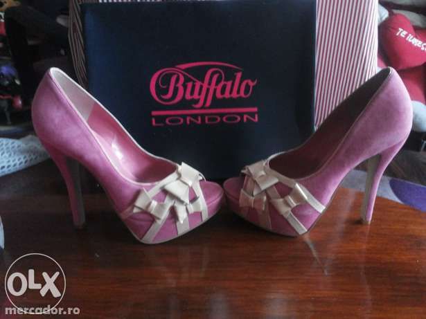 Pantofi dama Buffalo London