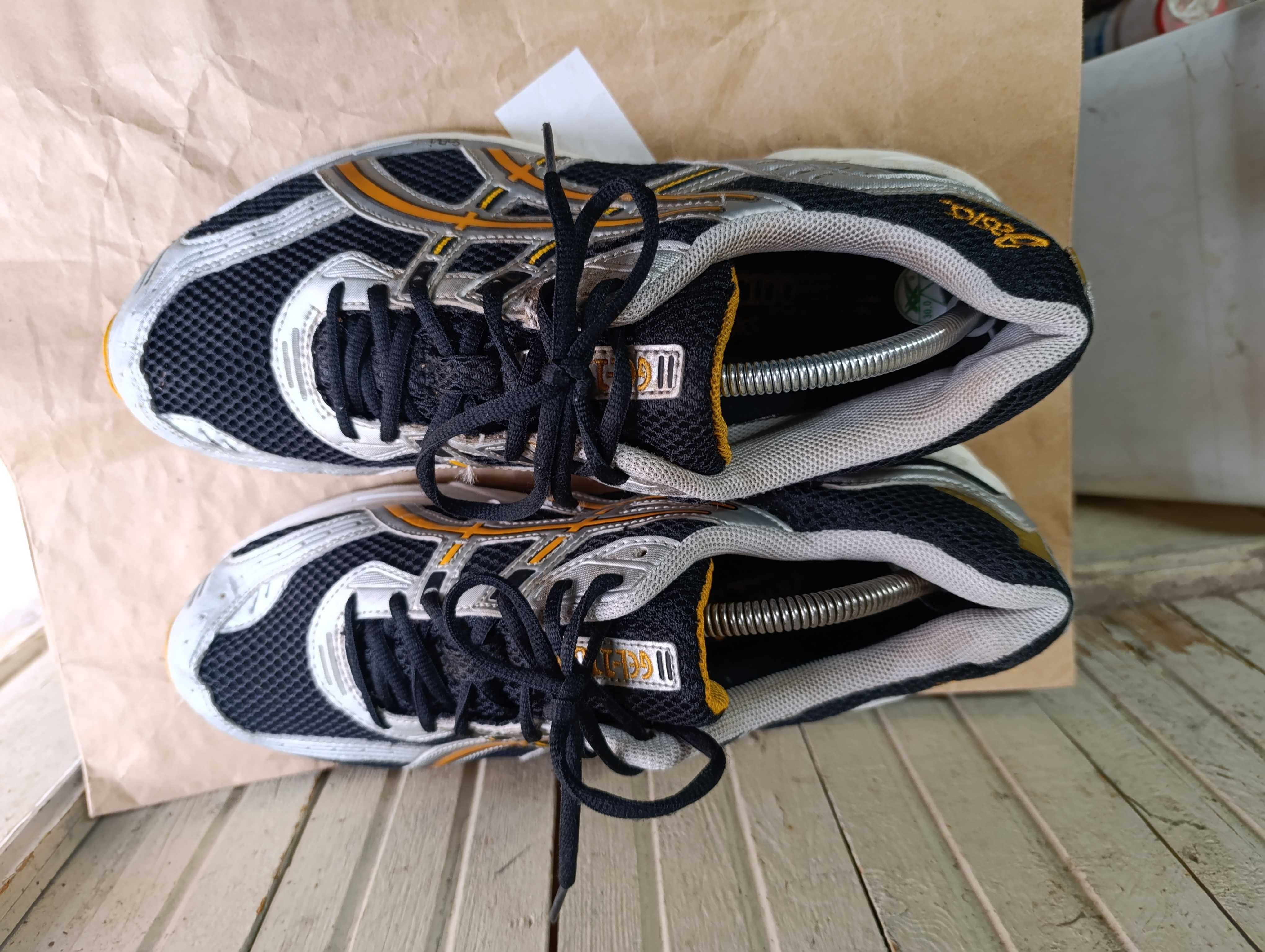 ''Asics GEL-1100''оригинални маратонки 46 номер