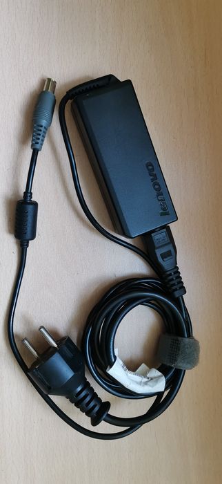 Лаптоп Lenovo e130