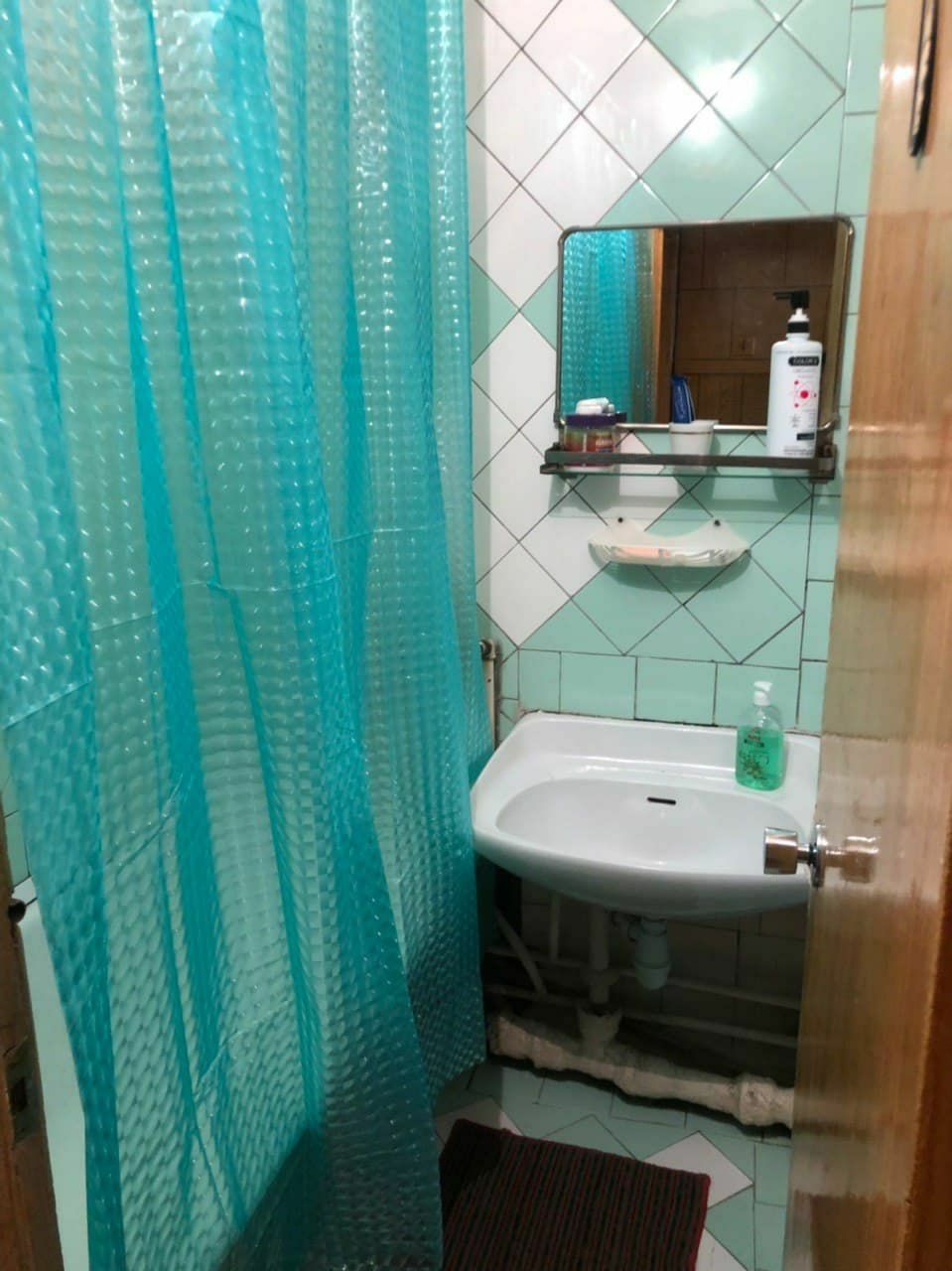 Сдаю 3/3/5 в кирпичном доме на Арнасайской (бывш. Пионерская) за $400