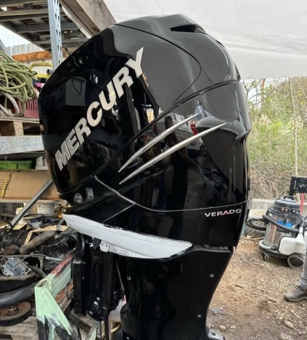 Mercury Verado 250 к.с., 459 часа
