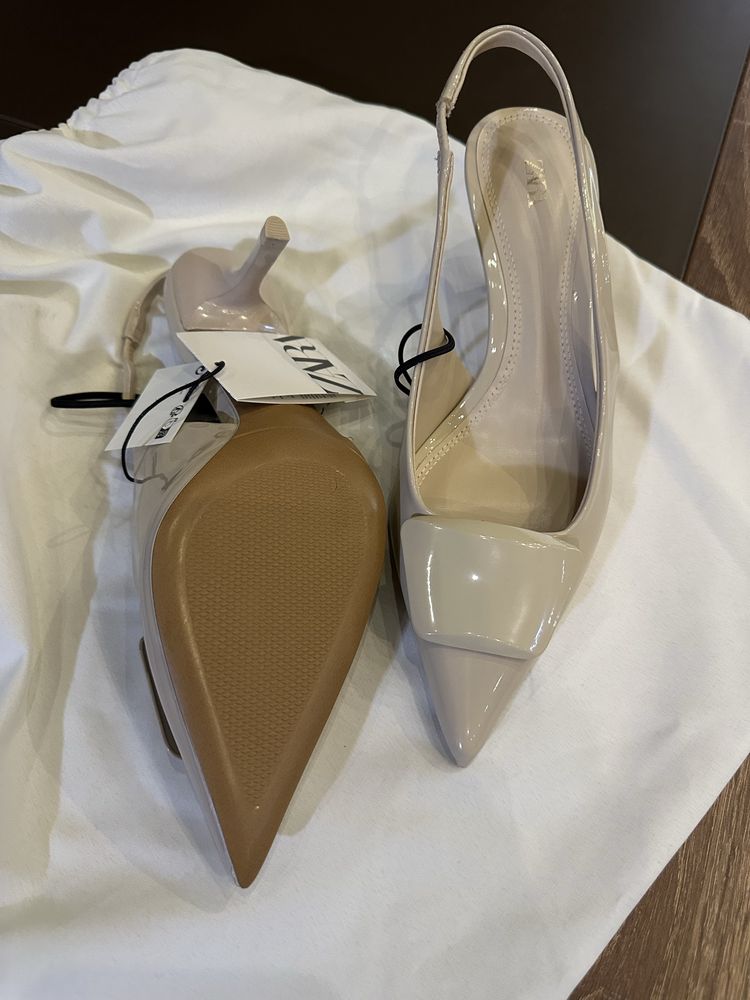 Дамски обувки  ZARA