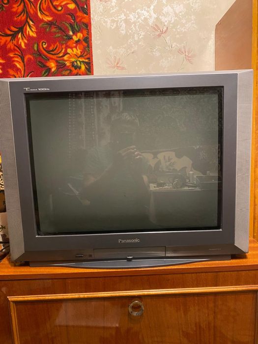 Продам телевизор.