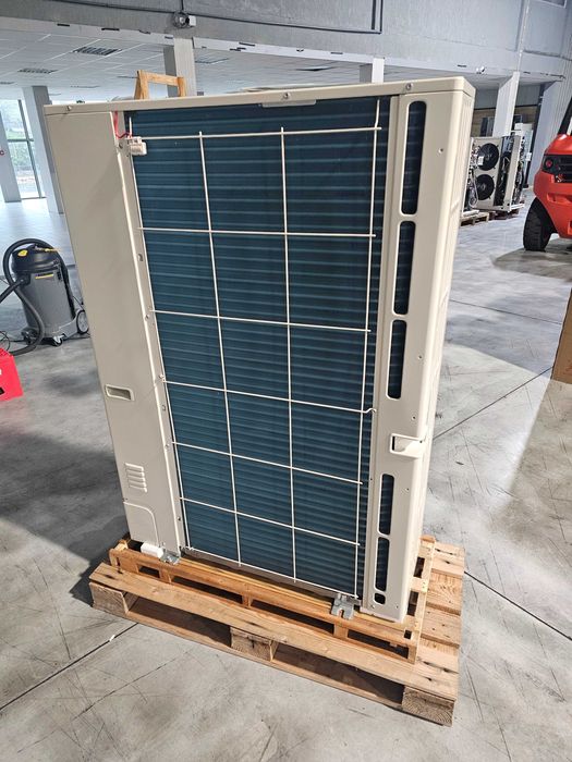 Термопомпа Mitsubishi - 14 KW - сплит - нова