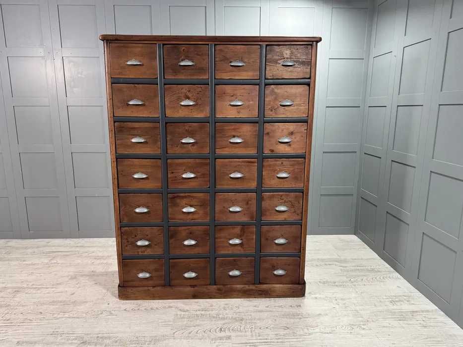 Индустриален шкаф Български Р447-Д