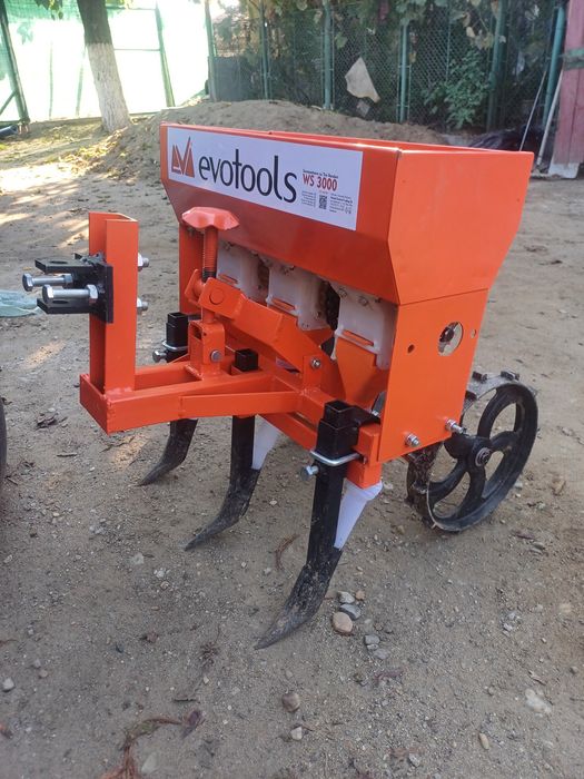 Vand semănătoare ceapa/usturoi