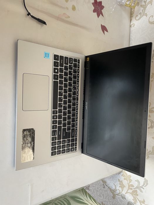 Компьютер ноутбук “acer”