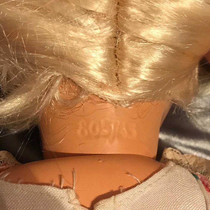 Редкая старинная кукла