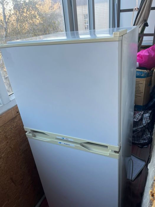 Продам холодильник