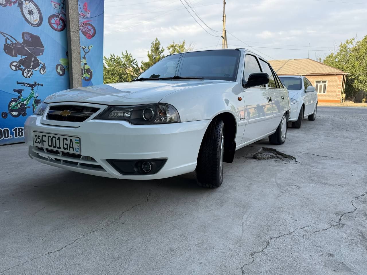 Nexia 2 1.6 super kandisaner.