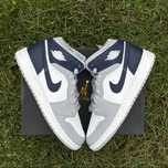 Jordan 1 Mid Grey Navy mărimea 38