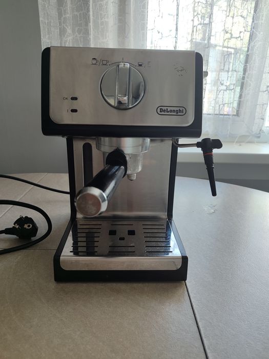 Продам кофеварку