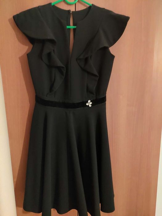 Черна рокля Christine Fashion