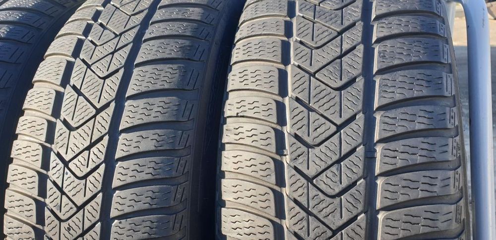 235 45 18, 225 45 18, 245 45 18, 255 40 18, 225 40 18