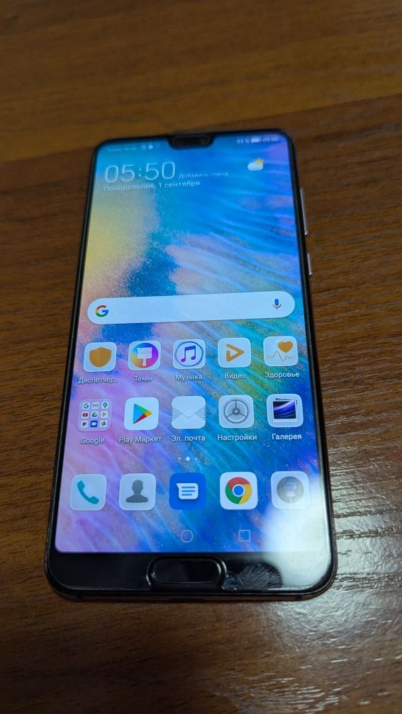 Продам смартфон Huawei p20 pro