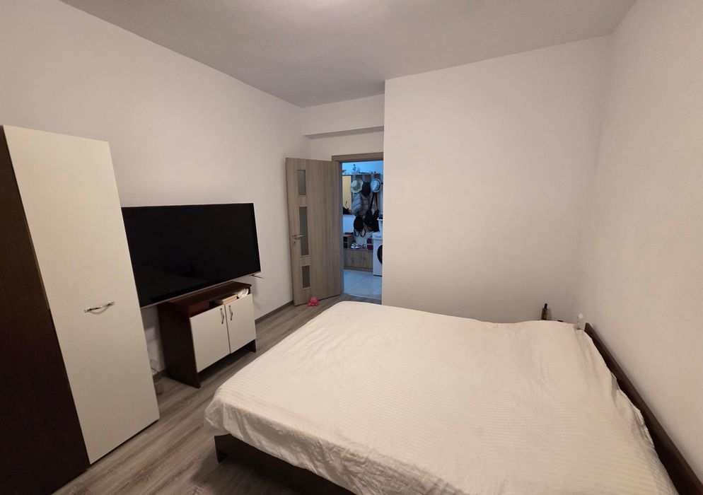 Inchiriez apartament 2 camere mp2