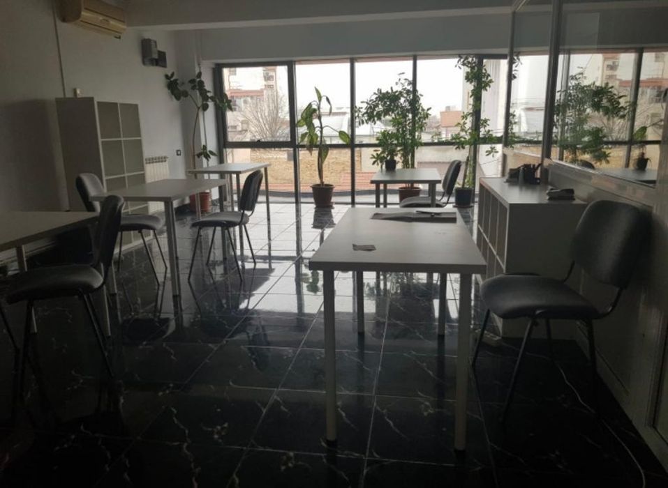 Spatiu comercial, birouri