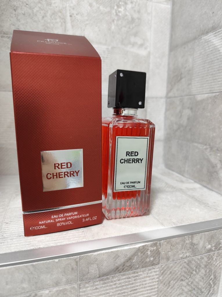 Vand parfum Red Cherry!