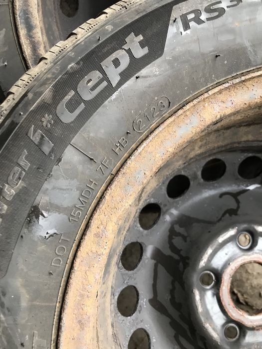 Зимни гуми 2бр.195/65R15,
