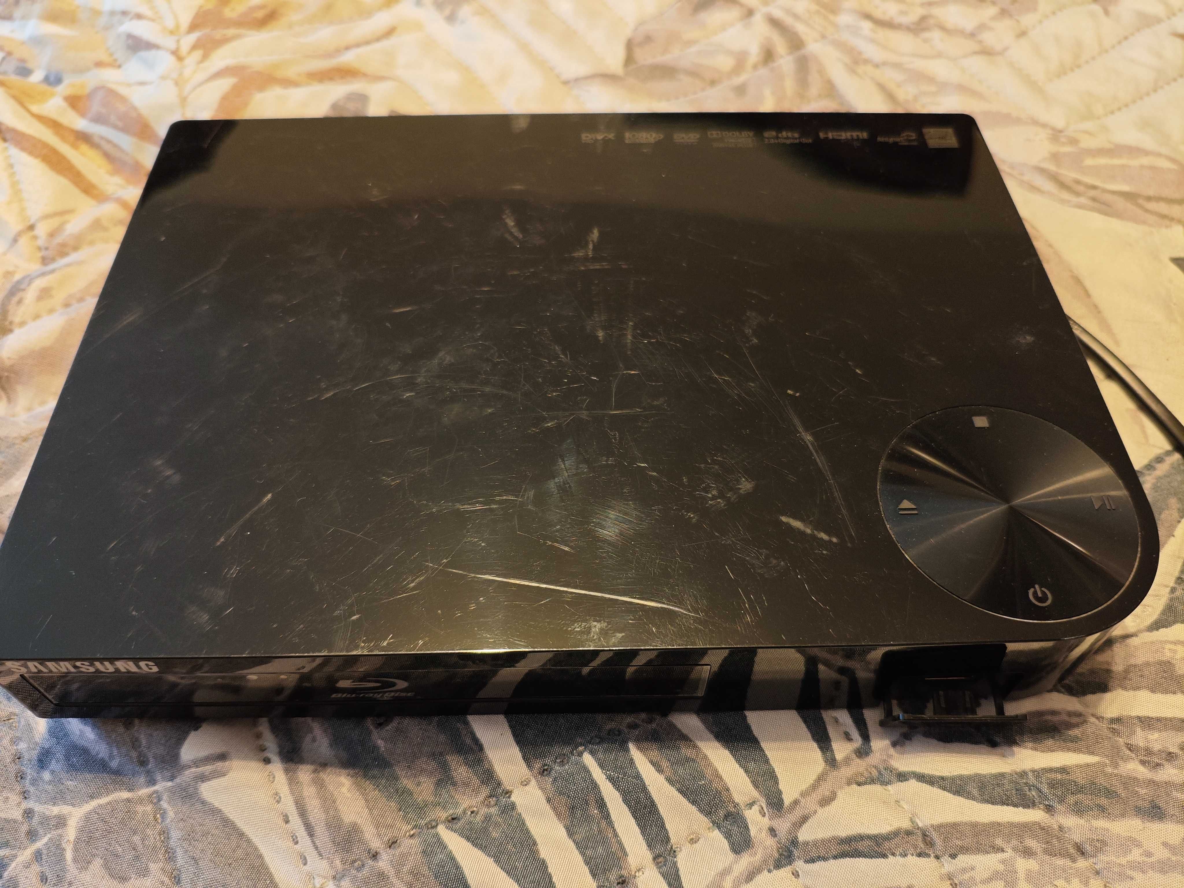 Samsung BD-F5100 Networking Blu-ray & DVD Player