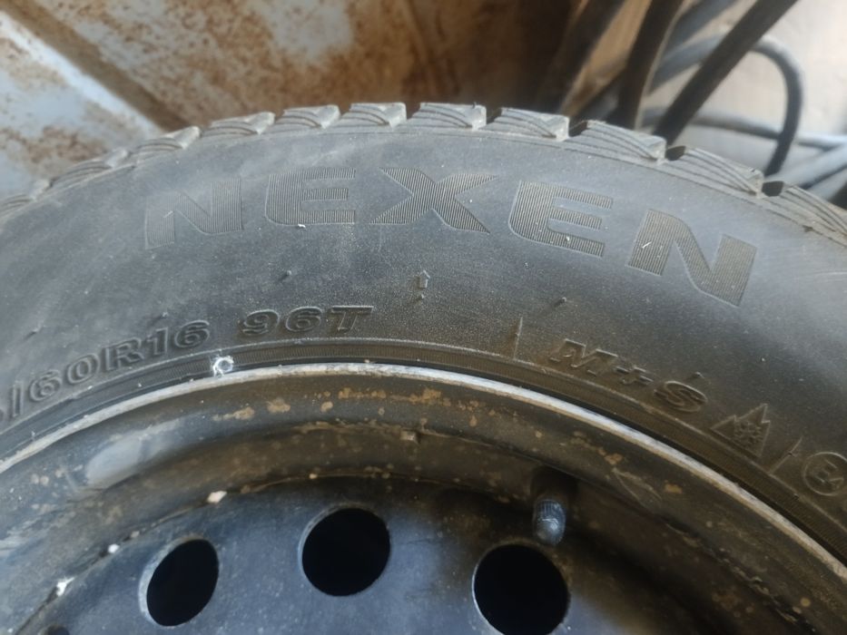 Зимные шины и дискм