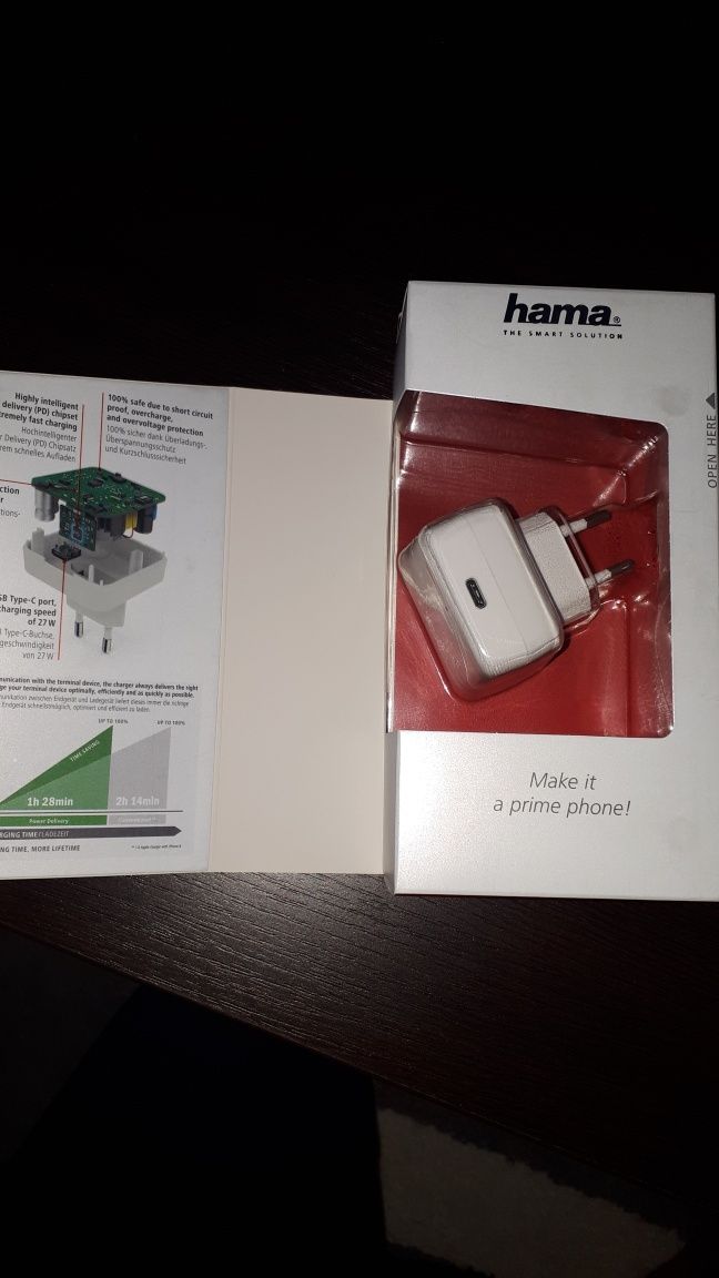 Încărcător Hama , port USB Type-C, alimentare cu energie (PD), 3A, 27W