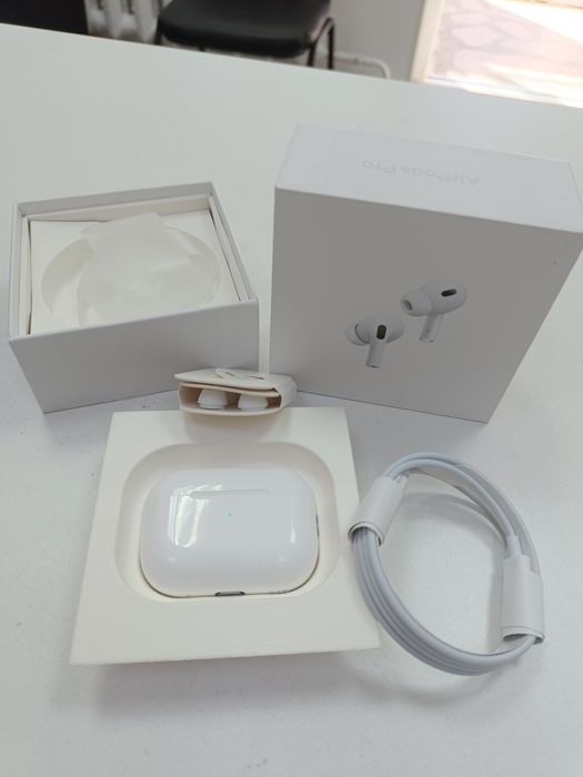 Продам новые наушники AirPods (копия)