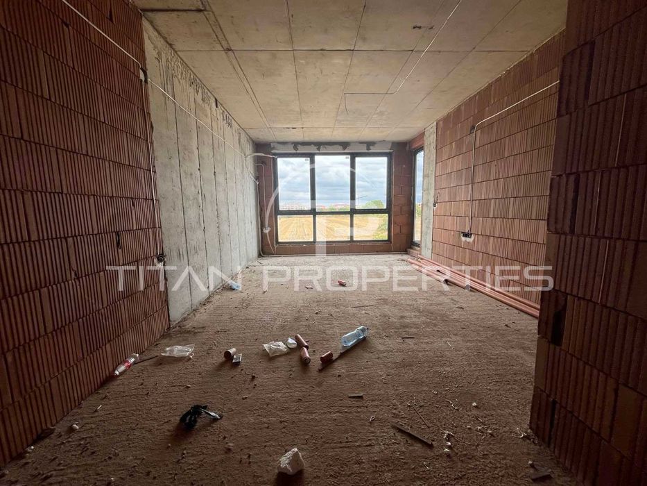 Продава се Двустаен апартамент в Пловдив, Остромила - 70 кв.м за 1101 €/кв.м - Снимка #1