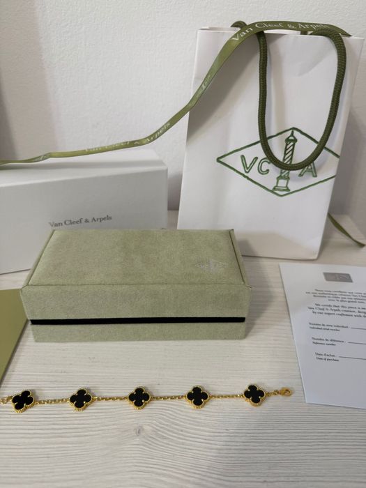 гривна Van Cleef & Arpels Alhambra