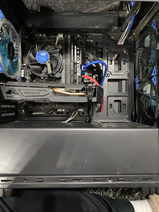 Unitate 1050ti i5 7th