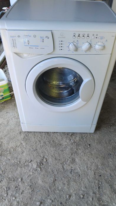 Перални Indesit и Crown
