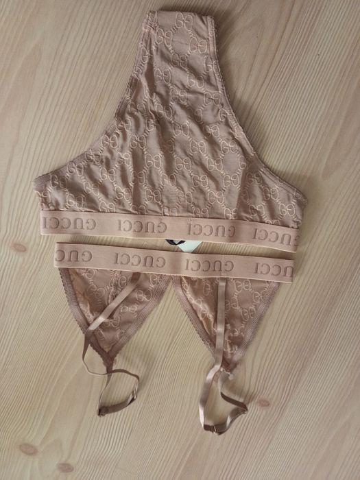 Set chilot cu sutien Gucci