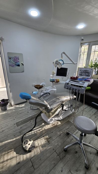 Продаётся стоматологические кресло