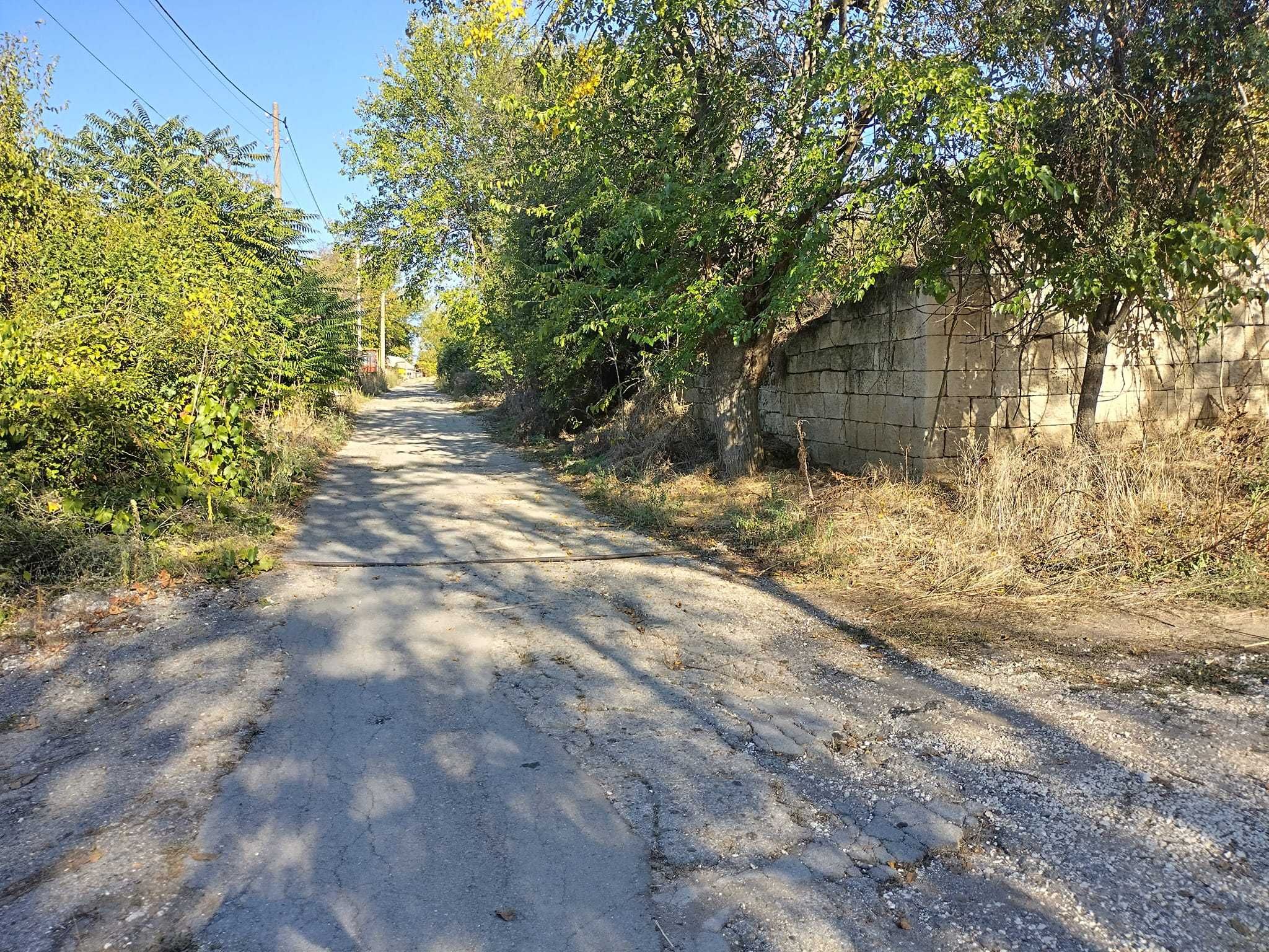 дворно място в село Червен, обл. Русе.