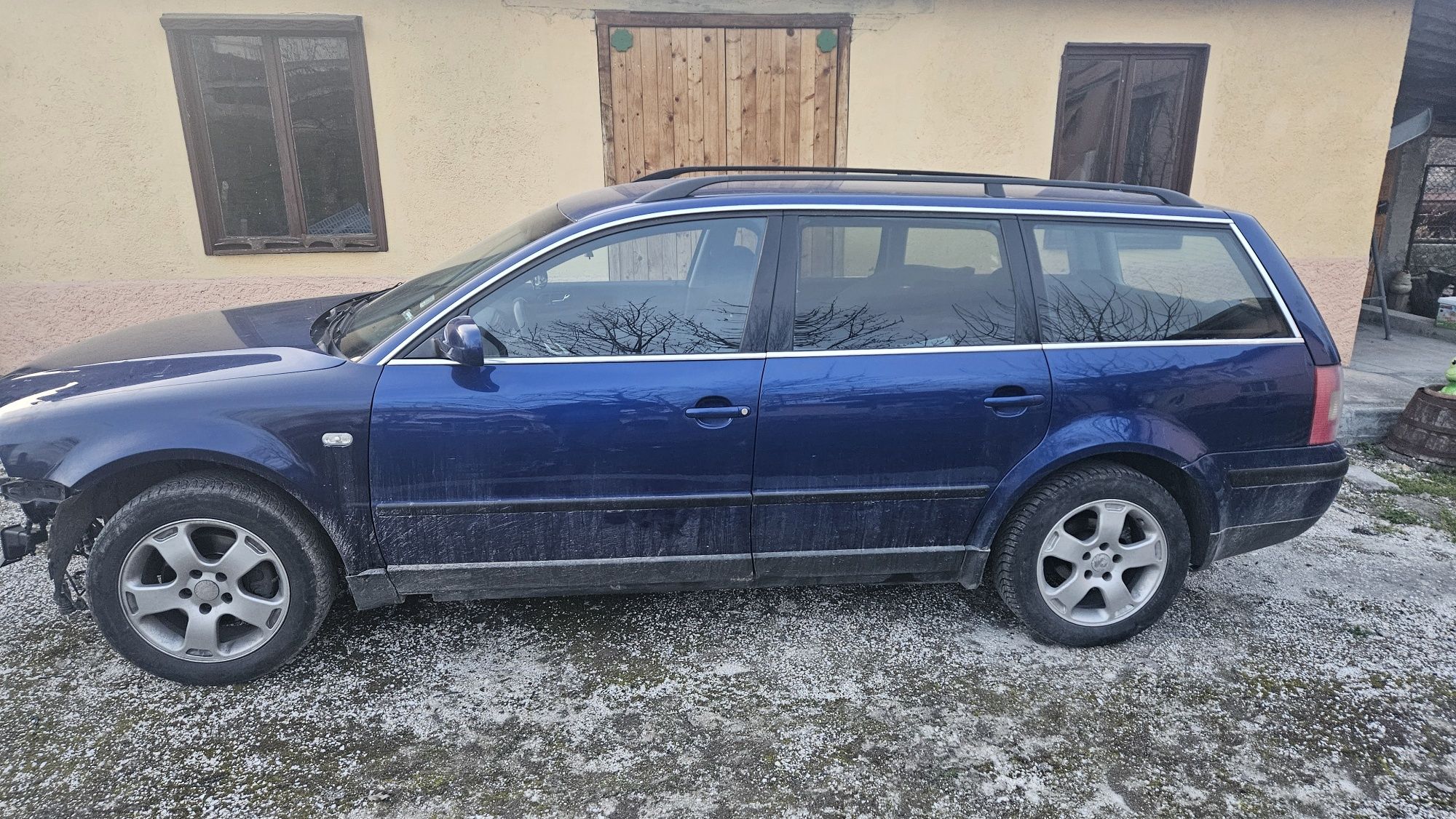 VW PASSAT ...1.9 TDI На части