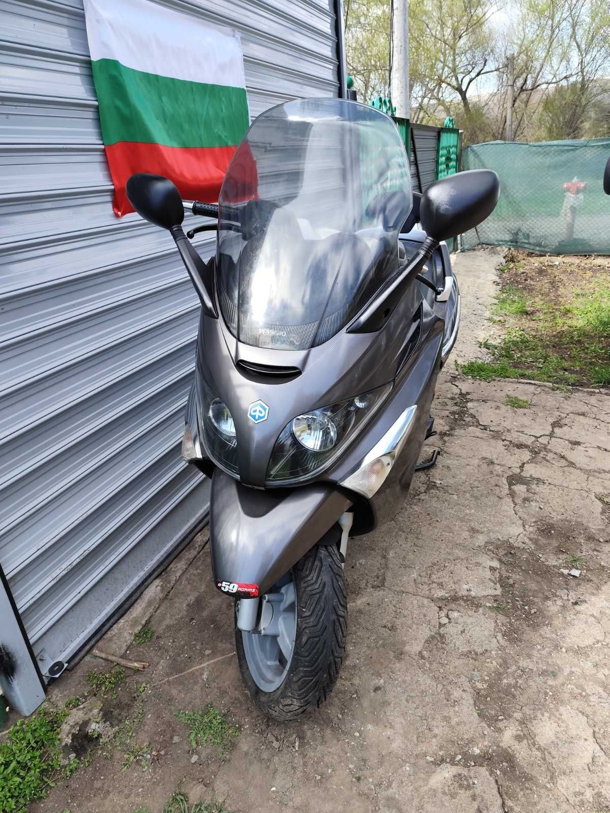 Пиаджо ево 250i Piaggio evo 250i