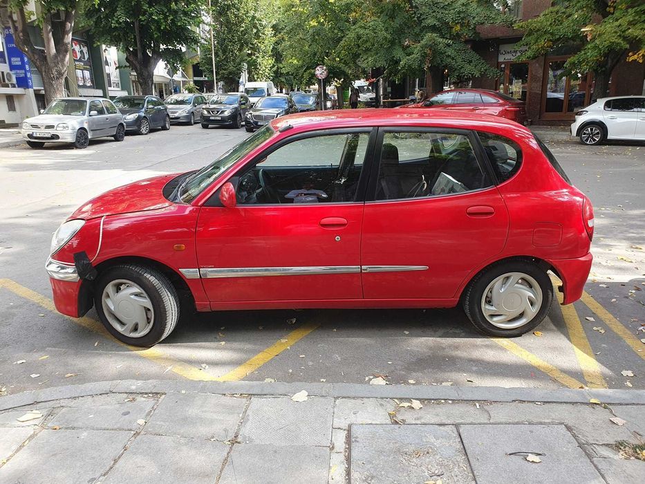 Daihatsu Sirion 2004