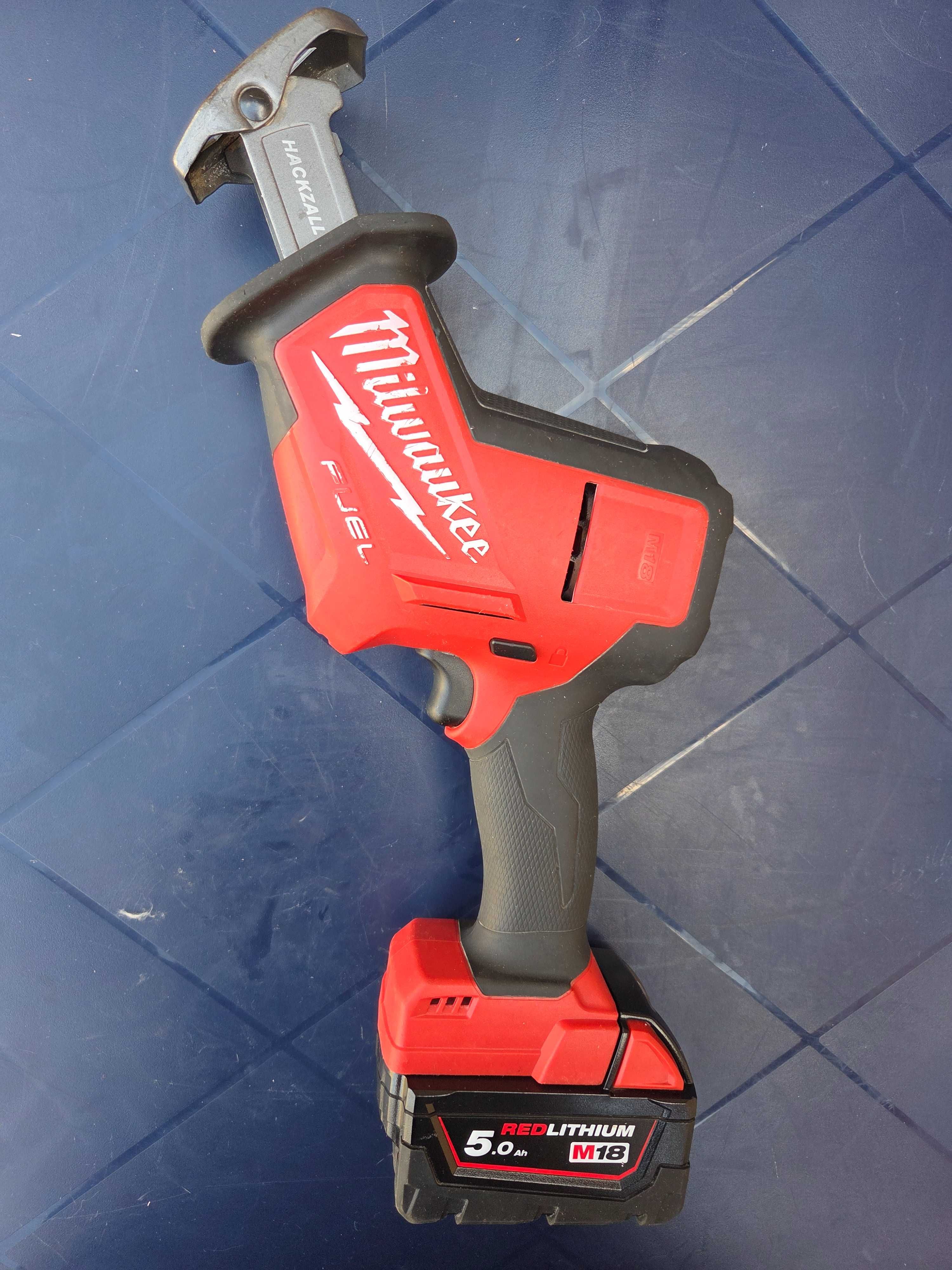 Milwaukee M18 FUEL - Саблен трион FHZ и Мултитул FMT - ОТЛИЧЕН