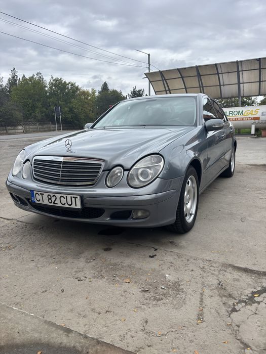 Mercedes w211 E220