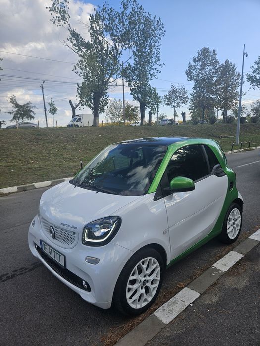 Smart fortwo electrica ediție aniversară