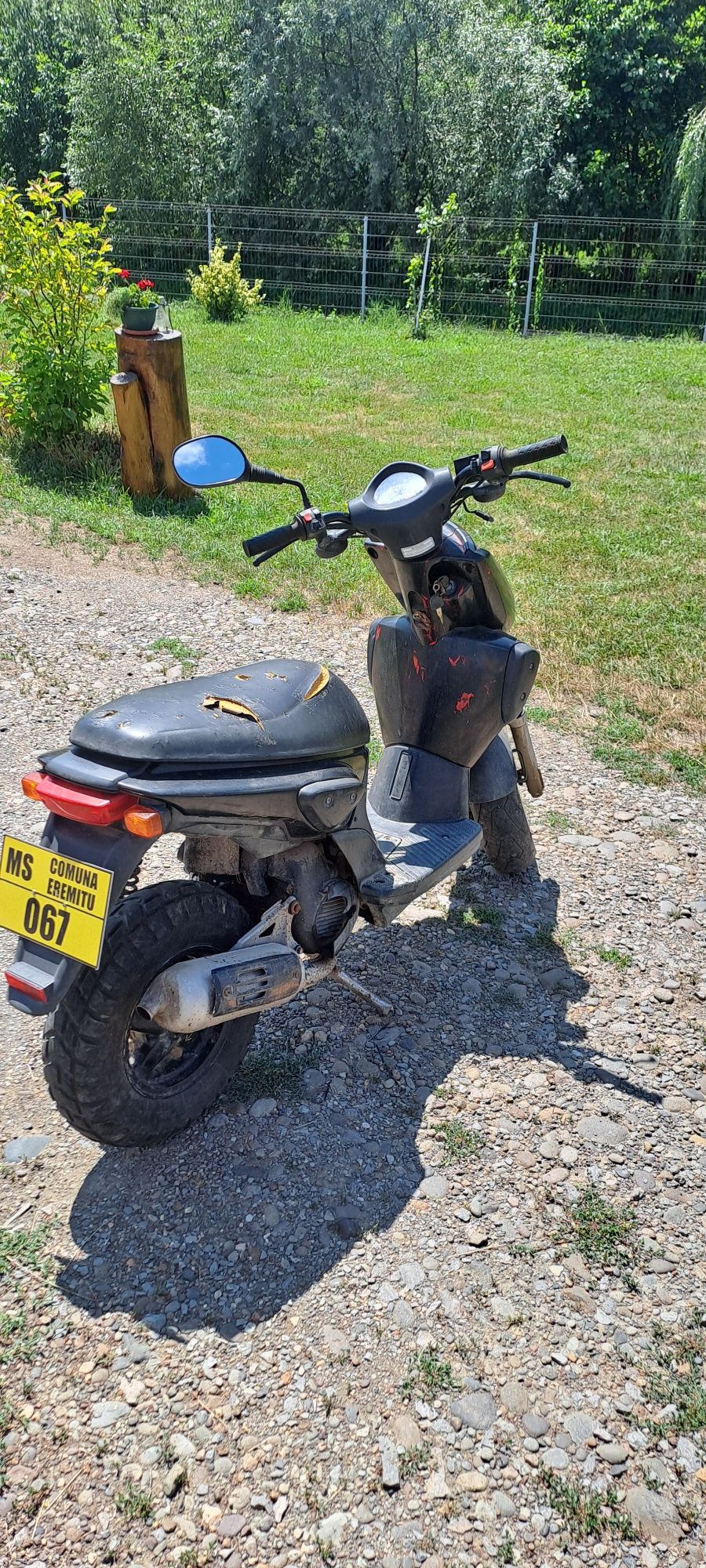 Vând scuter Yamaha