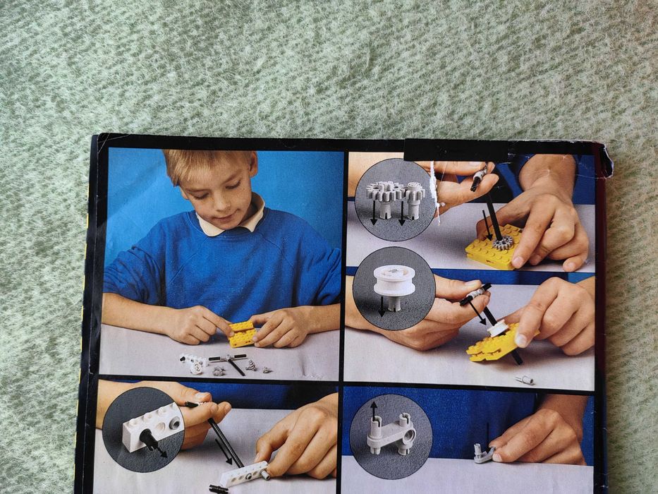 Продавам Лего,LEGO Technic от 1988г. Модел-8865 кола и 8862-багер