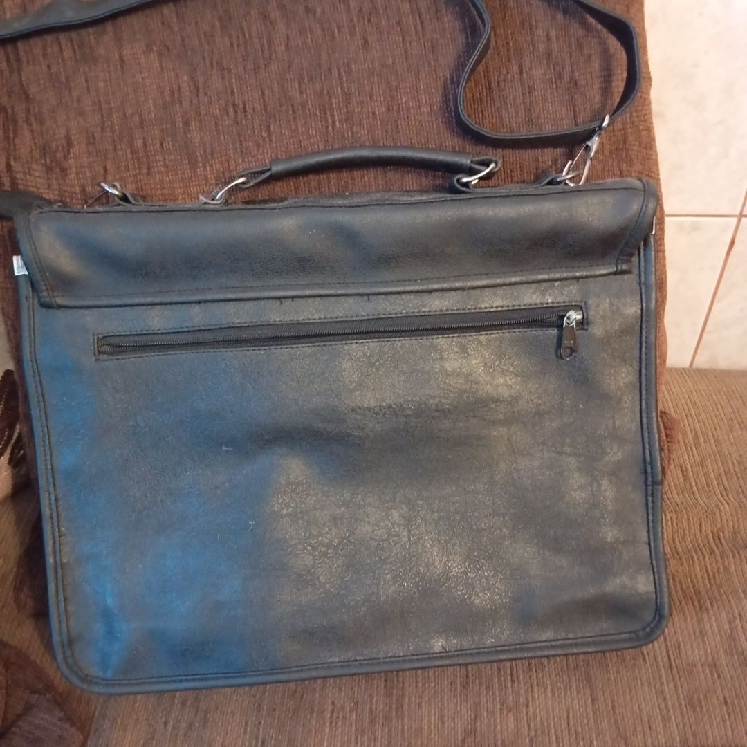 Geanta laptop din piele