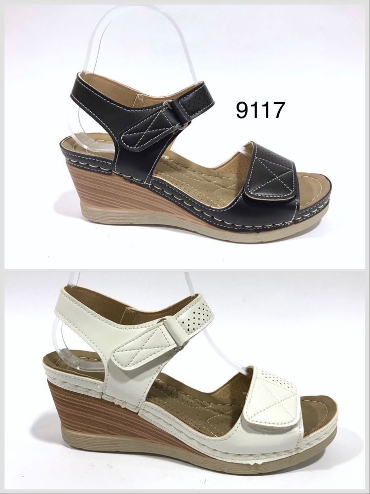 Дамски сандали с висока пратформа -9117