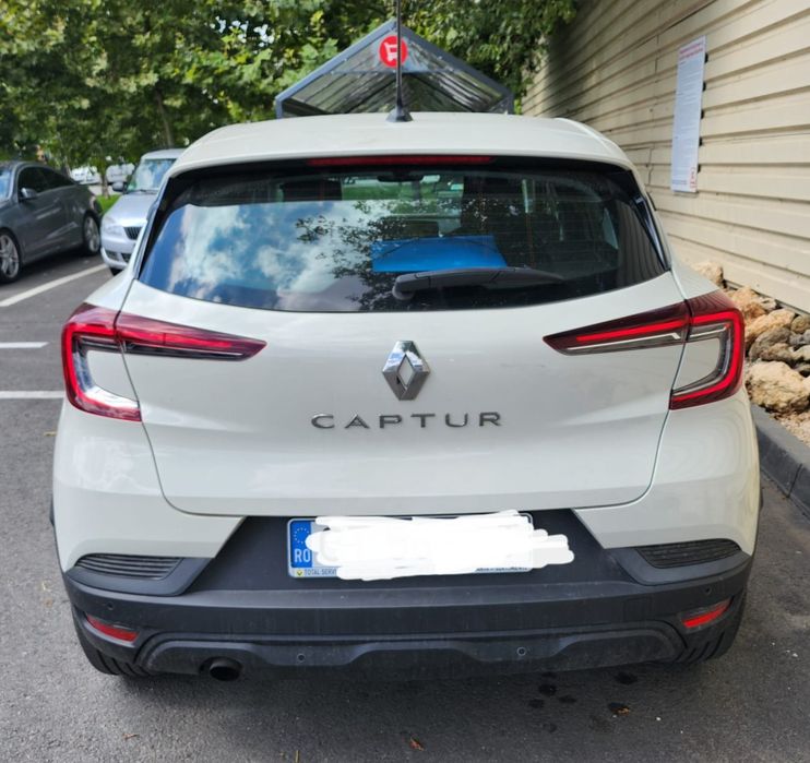 Vand Renaul Captur an fabricatie 2021, unic proprietar