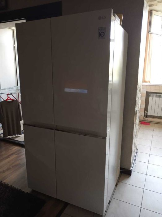 Дверь от холодильника LG Side by Side