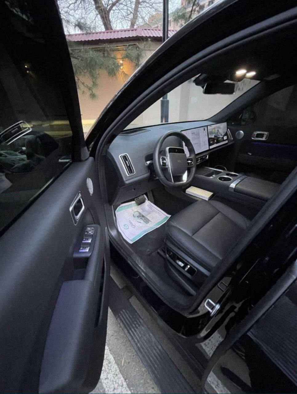 Lixiang Li 7 Ultra 2025 yil yurmagan 0 probeg halol nasiyaga yilik 15%