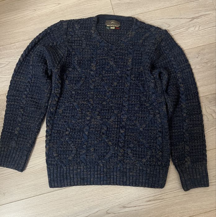 Pulover bărbătesc despicaso clasic elegant.