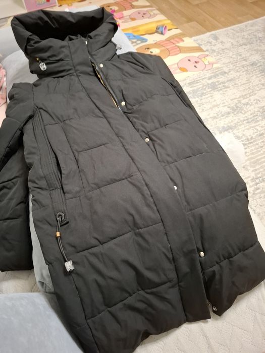 Пуховик на девочку